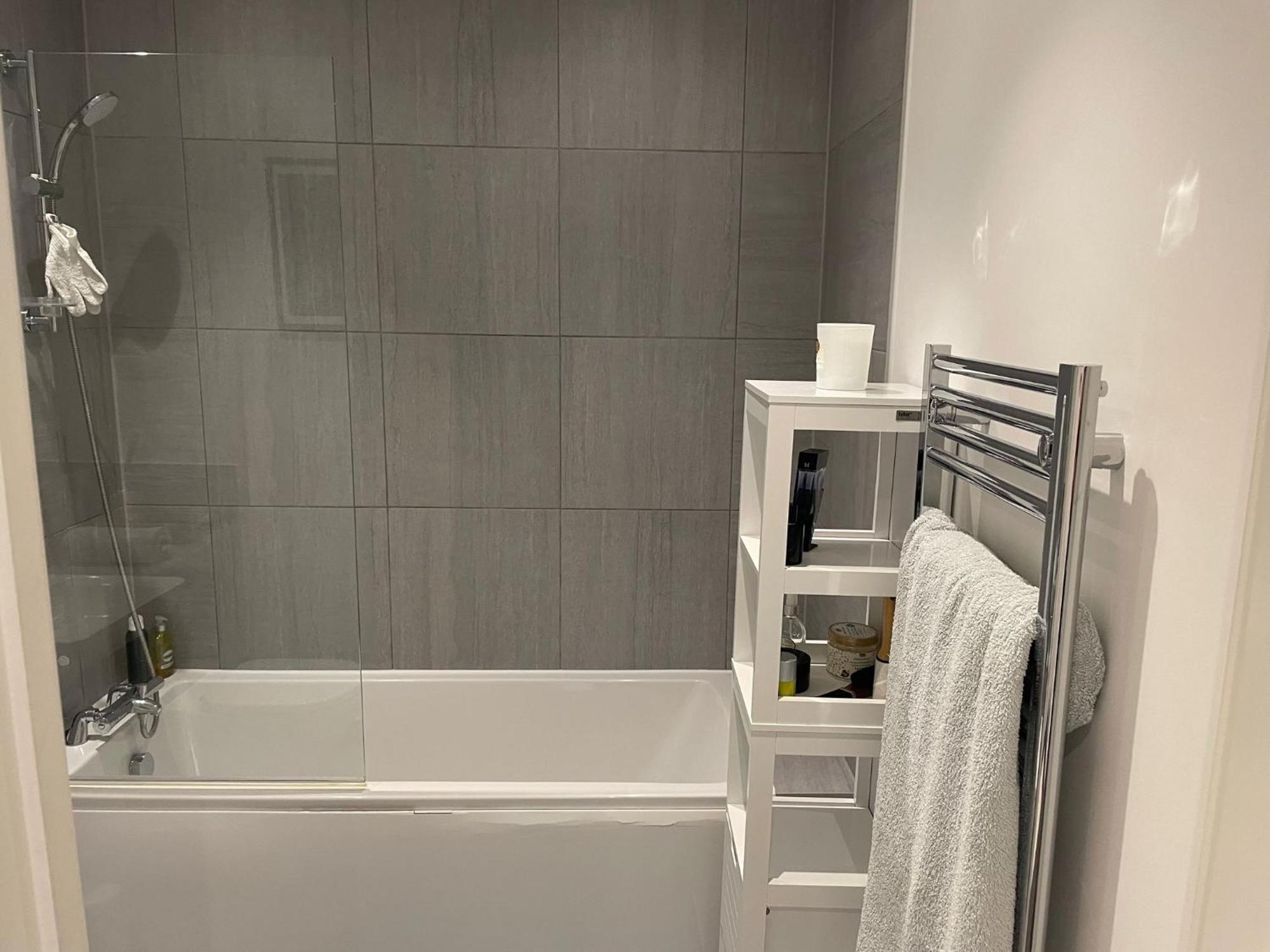 Malixa Uk Apartment Croydon Luaran gambar
